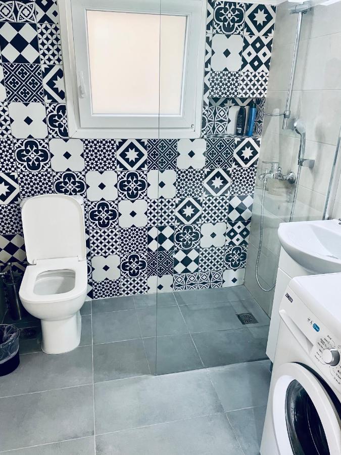 70M2 Apartment 4 Mins From Athens Central Station! מראה חיצוני תמונה